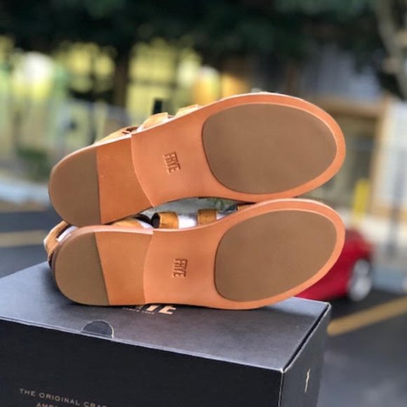 🆕Frye Blair Side Ghillie, Cognac, sz 7.5 - Picture 9 of 9